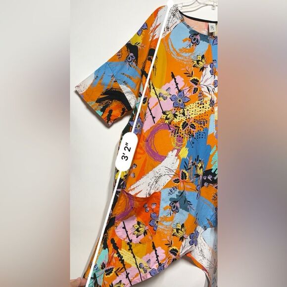 158C Asymmetrical Hem 3/4 Sleeve Abstract and Floral Print Tunic XL - Picture 13 of 14